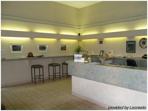 Super 8 By Wyndham Hotel