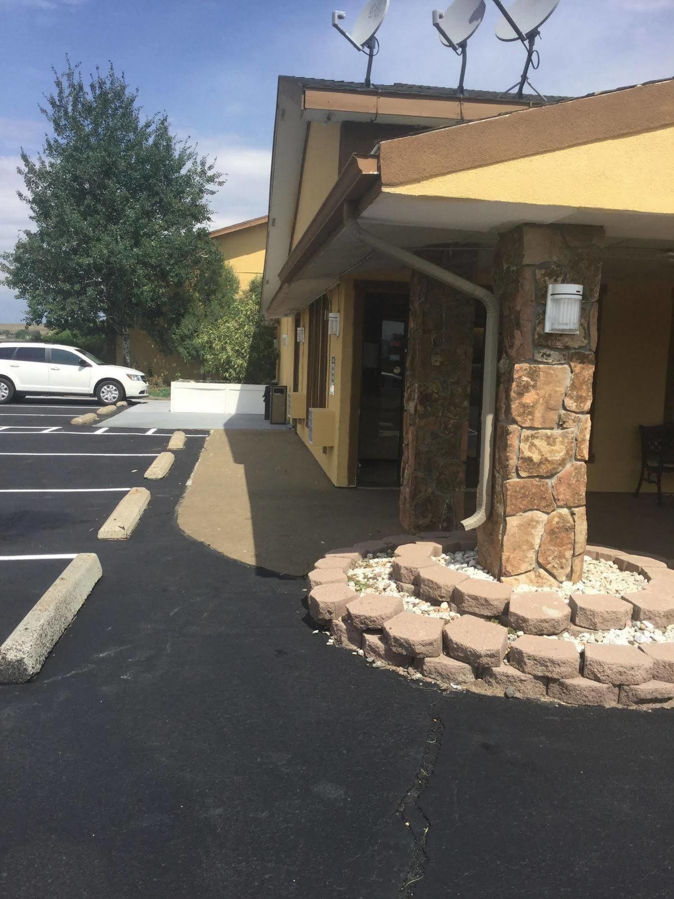 Hotel Super 8 By Wyndham 3*